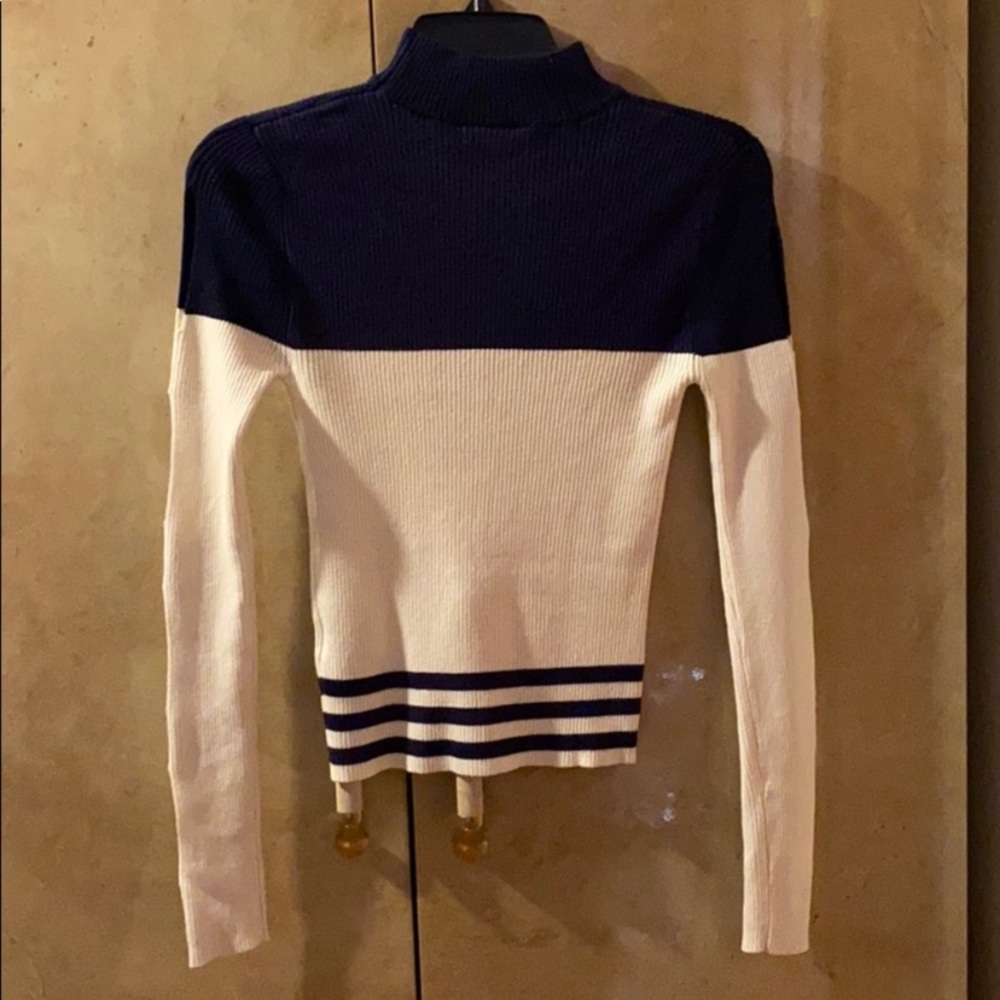 Sweater - Picture 2 of 3